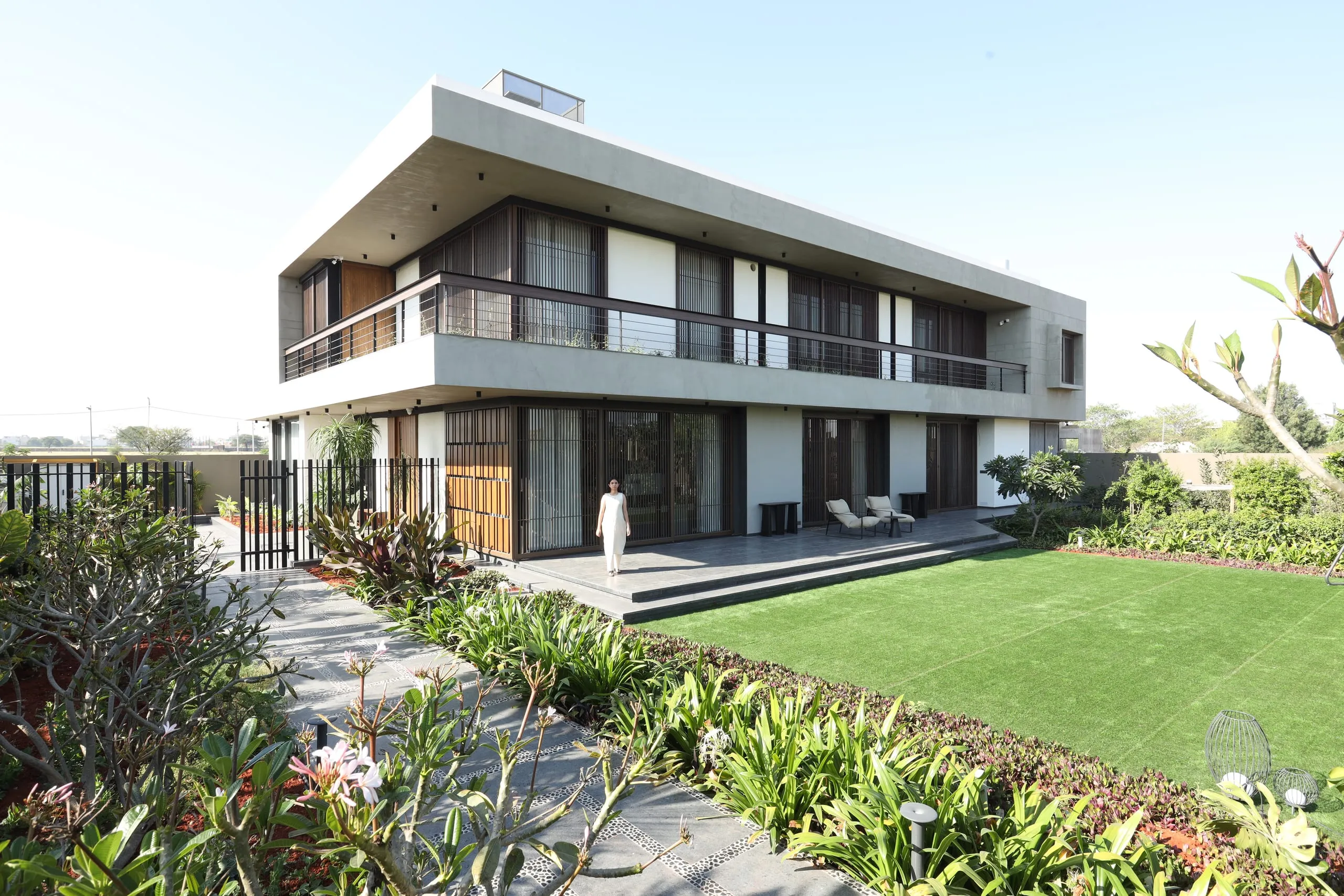 Residence at County Walk Oasis